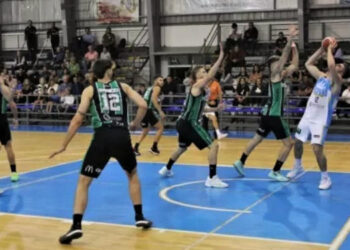 Villa mitre local en el polideportivo de Monte Hermoso