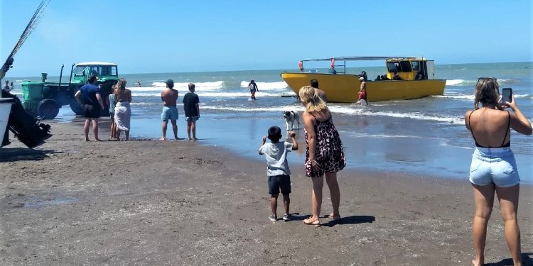 Barco en la playa