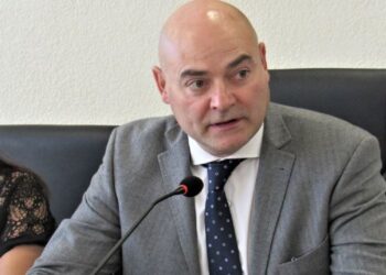 Raúl Reyes en el inicio de las sesiones ordinarias