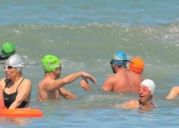 Curso de aguas abiertas y frías