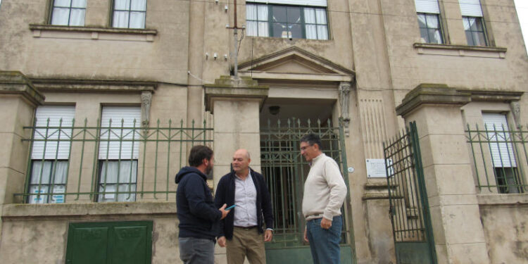 Raúl Reyes escuela 7 Coronel Dorrego