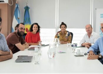 Reunión política medioambiental