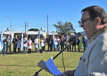 Acto en Coronel Dorrego en homenaje a los héroes del hundimiento del Crucero Belgrano en la guerra de Malvinas