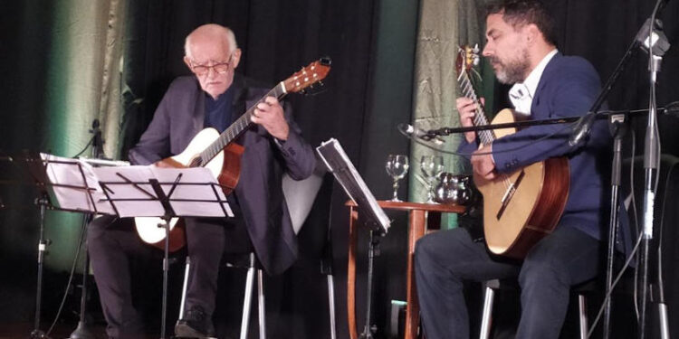 Encuentro de guitarras Amaranto Álvarez en Dorrego