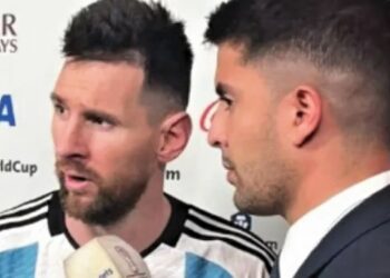 Lionel Messi junto a Gastón Edul