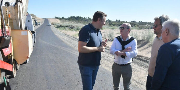Obra vialidad camino Monte Hermoso Sauce Grande