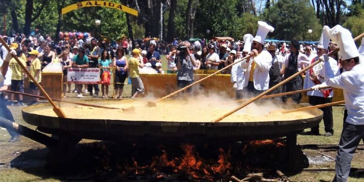 Fiestas Gastronómicas del Sudoeste Bonaerense