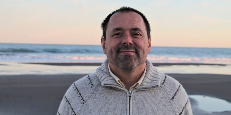 Charla con Ariel Muzi. Razones por las que vuelve al ruedo y qué es Primero Monte Hermoso, el nuevo espacio político que encabeza