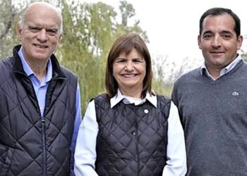 Néstor Grindetti, Patricia Bullrich y Victorio Dupuy