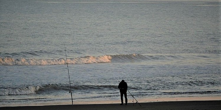 Hombre pescando