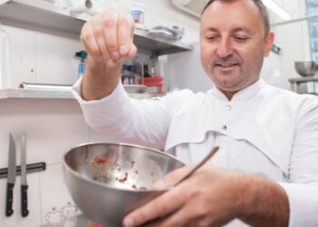 Charla sobre gastronomía en Coronel Dorrego