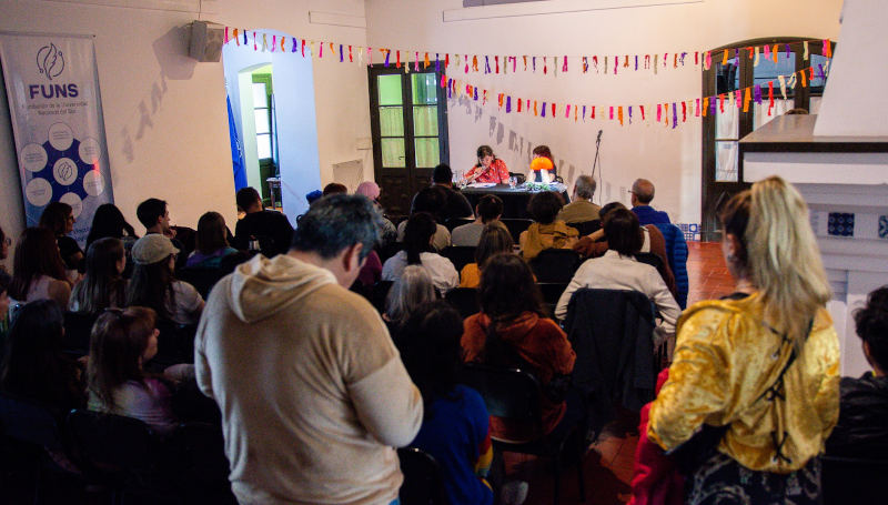 Festival de poesía latinoamericana en bahía blanca