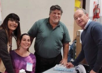 Marcos Fernández votando
