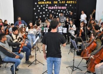 Orquesta escuela de Monte Hermoso