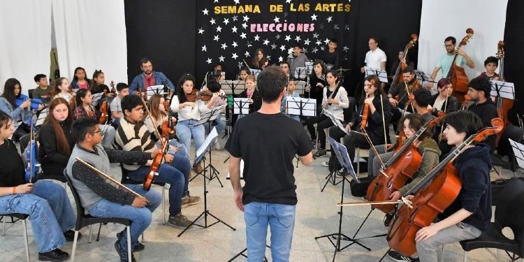 Orquesta escuela de Monte Hermoso
