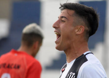 Refuerzo de atlético monte hermoso y suteryh