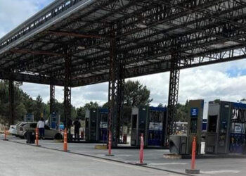 YPF del acceso a Monte Hermoso