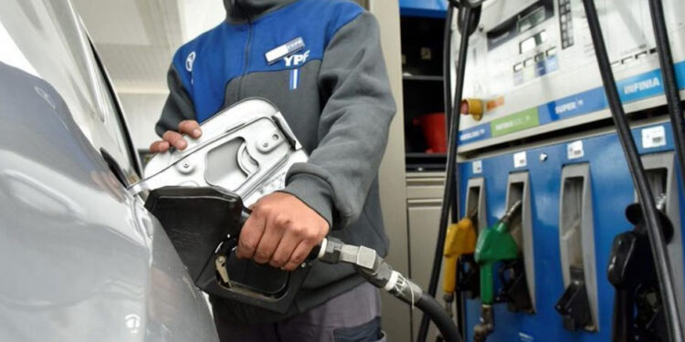 Falta de combustible en Monte Hermoso. «Estamos limitando la carga para que todos puedan seguir trabajando»