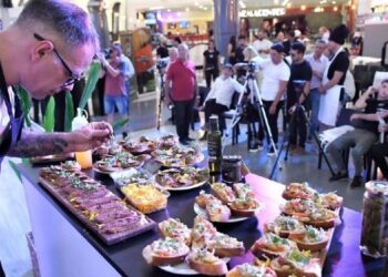 La «gastronomía» y el arte «culinario» se vinculan con el «hedonismo». Significado y origen de los términos