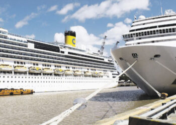 Cruceros arriban a la argentina