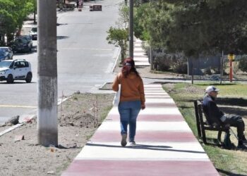 Nuevos senderos peatonales de la Avenida San Martín