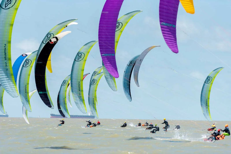 Mundial Sub 19 de formula kite en Brasil Catalina Turienzo