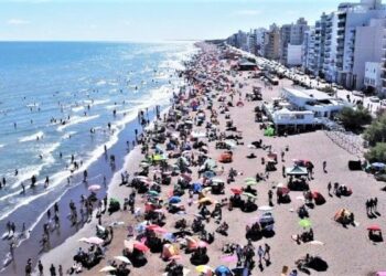 Monte Hermoso en el ranking de las 10 mejores playas de Argentina según la selección de una plataforma turística