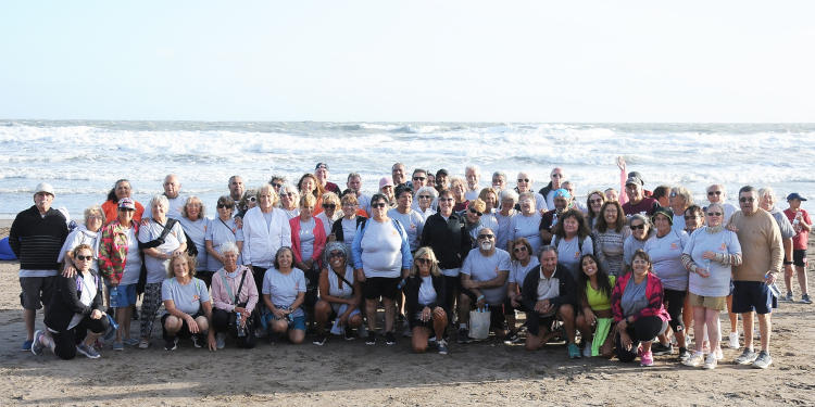 Caminata saudable adultos en Monte Hermoso