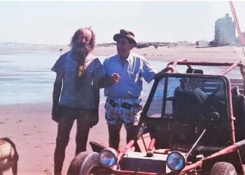 Leif Larsen junto a Carlos Costa