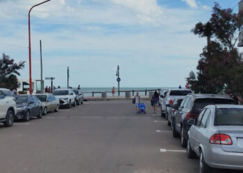 Estacionamiento medido y pago en monte hermoso durante mes de marzo