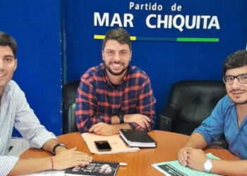 Reunión de funcionarios de Monte Hermoso tema viviendas