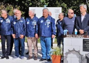 Monte Hermoso homenajeó a los héroes de Malvinas a 42 años de la gesta