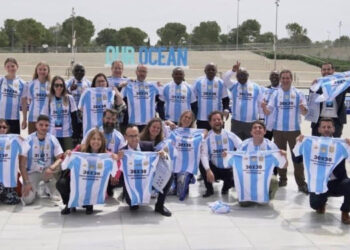 En defensa del mar frente a la depredación pesquera ambientalistas argentinos presentaron un proyecto en un foro mundial