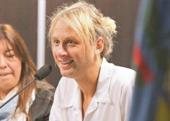 Brian Ollearo recibió un reconocimiento en la Legislatura bonaerense en su carácter de escritor