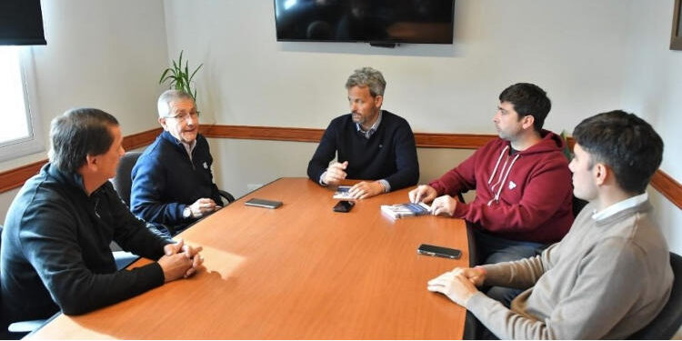 El coordinar regional de la Defensoría del Pueblo provincial en Monte Hermoso. Encuentros con el intendente y concejales