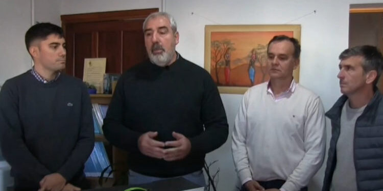 Entrega de equipamiento para instituciones educativas