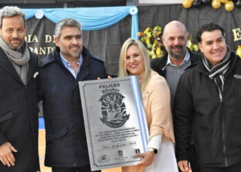 La Escuela Primaria 1 tuvo merecida ceremonia por la celebración de su octogésimo aniversario