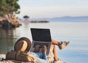 Workation. El 75% de los argentinos valora la posibilidad de trabajar desde cualquier lugar, según un estudio