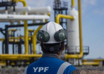 YPF puso fin a la incertidumbre y confirmó que la planta de licuefacción de gas se instalará en Río Negro