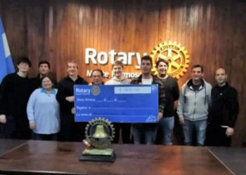 El Rotary Club Monte Hermoso entregó a las entidades beneficiarias lo recaudado en el ciclo de cine que organizaron