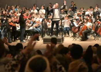 Presentación de la Orquesta Escuela de Monte Hermoso en Bahía Blanca