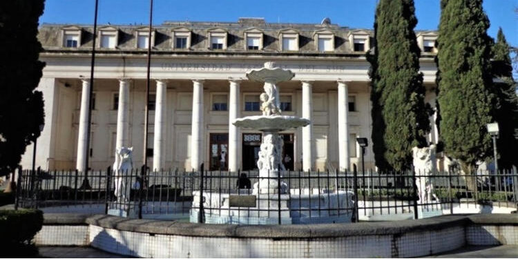 Vivir en Bahía Blanca y estudiar en la Universidad Nacional del Sur. ¿Cuál fue el costo que midieron en julio?