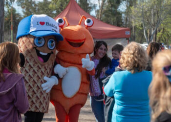 Bahía revivió la Fiesta del Cubanito en dos jornadas primaverales en el Parque de Mayo