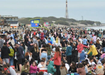 Lo que anticipan los pronósticos del clima para la próxima semana y para el fin de semana de comienzo de la primavera