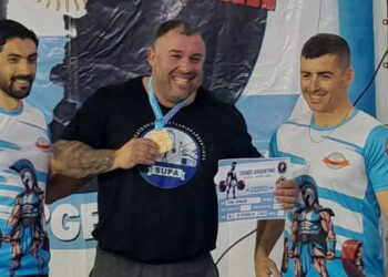 Maximiliano Álvarez pesista del SUPA nuevo logro