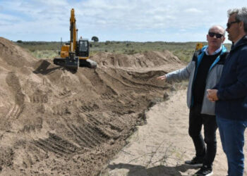 Obra de tratamientos cloacales en Monte Hermoso
