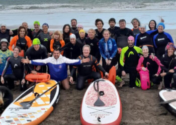 Segunda clínica de natación en el mar de Parador La Escuela