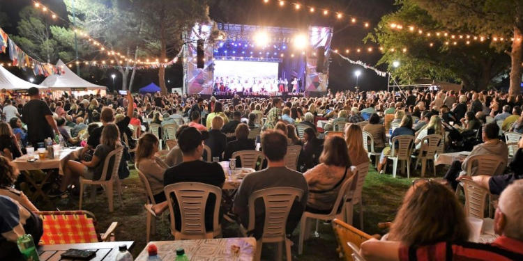 El gobierno nacional estableció el calendario de feriados para 2025. Cuántos y cuando serán los fines de semana largos