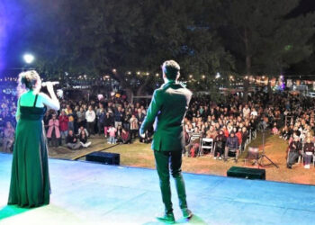 Números del fin de semana largo en Monte Hermoso y datos del país según el informe de la Cámara Argentina de Turismo