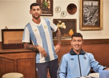 Último partido del año de la scaloneta, este martes en cancha de Boca, con el estreno de camiseta con diseño retro